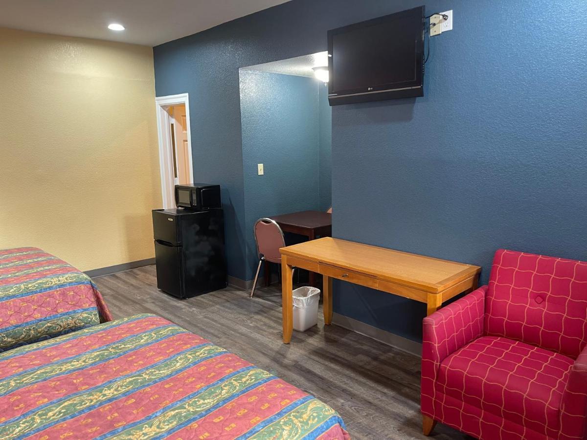 Kenwood Court Motel Wilson Esterno foto